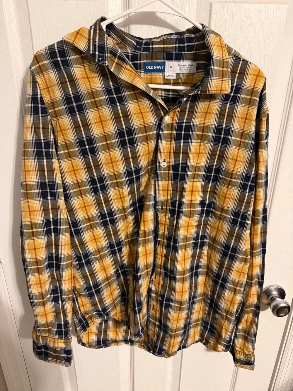 Old Navy Men’s Yellow and Navy Plaid Button-Down Shirt